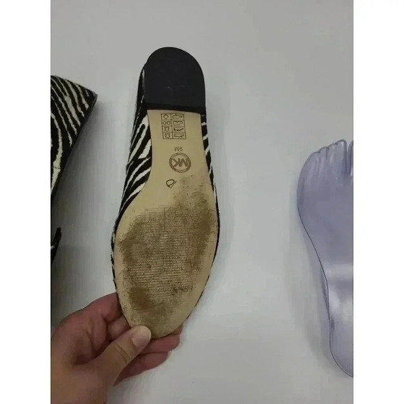 Michael Kors Flats Women's Size 9 M Hair Calf Shoes Zebra Print Slide On - Picture 10 of 10